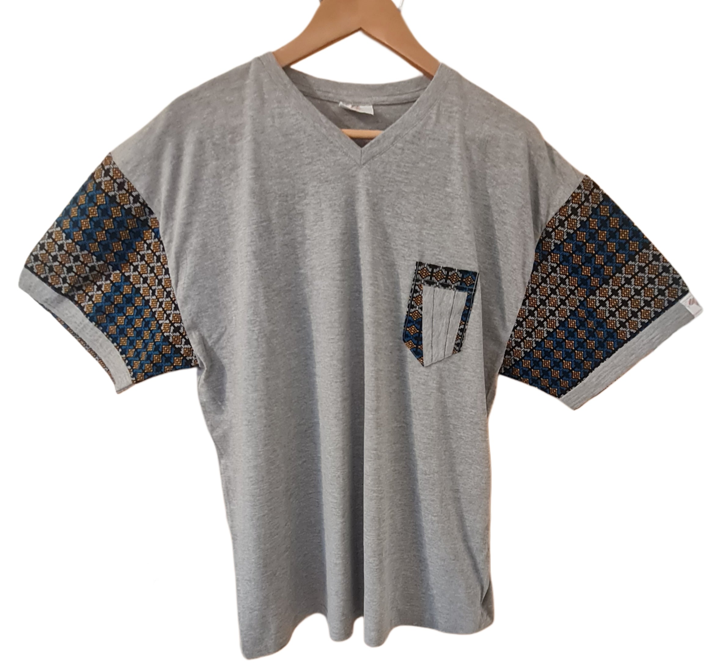 Exodus Pocket - V Neck