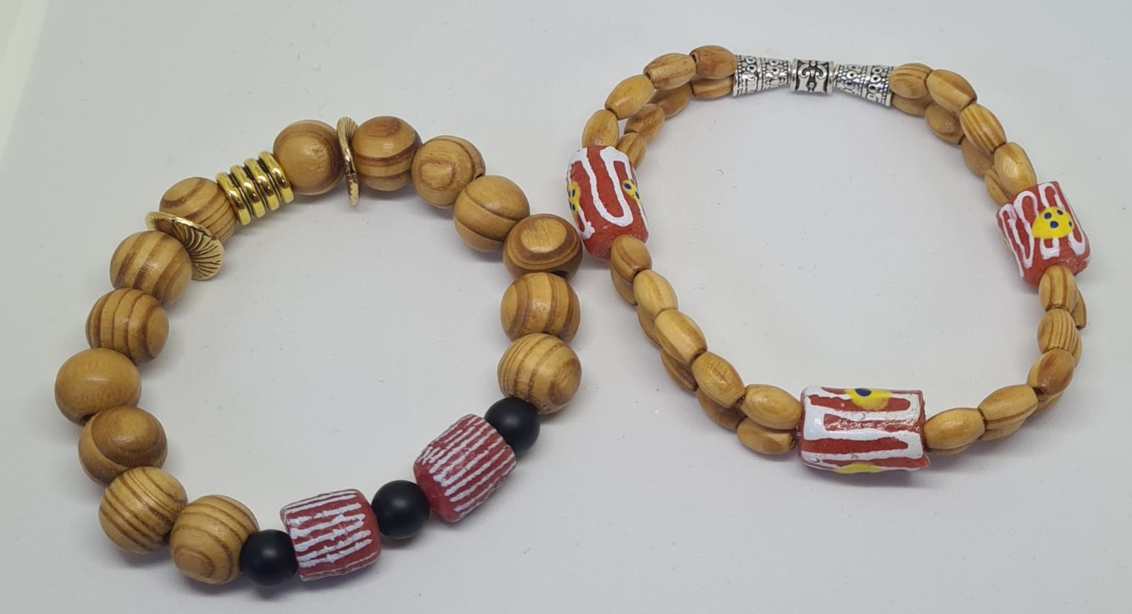 Stretch wooden beaded bracelets